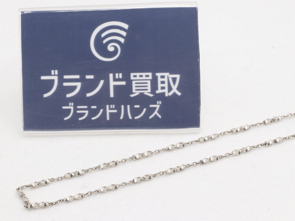 PT850のロングネックレス全体