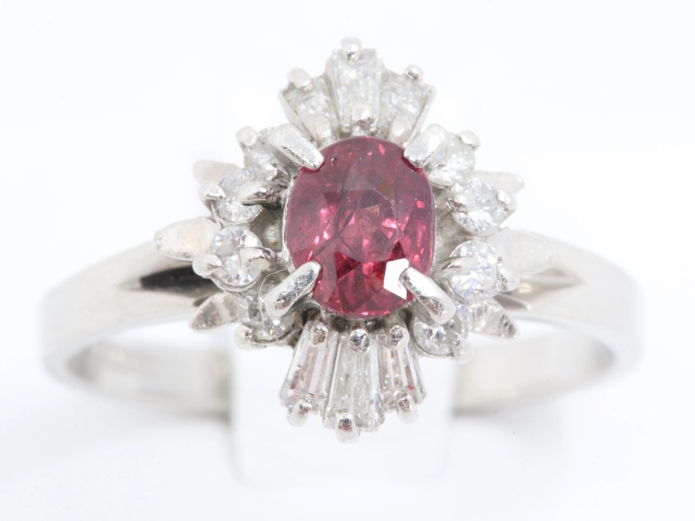 PT900のルビーダイヤモンドリング正面