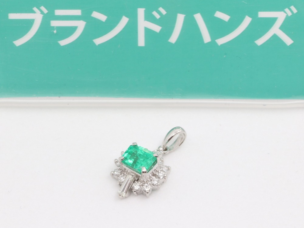 PT900エメラルドダイヤモンドトップ正面