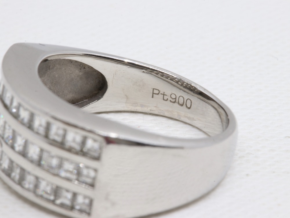 PT900(プラチナ900)メレダイヤリング1.00ct刻印２