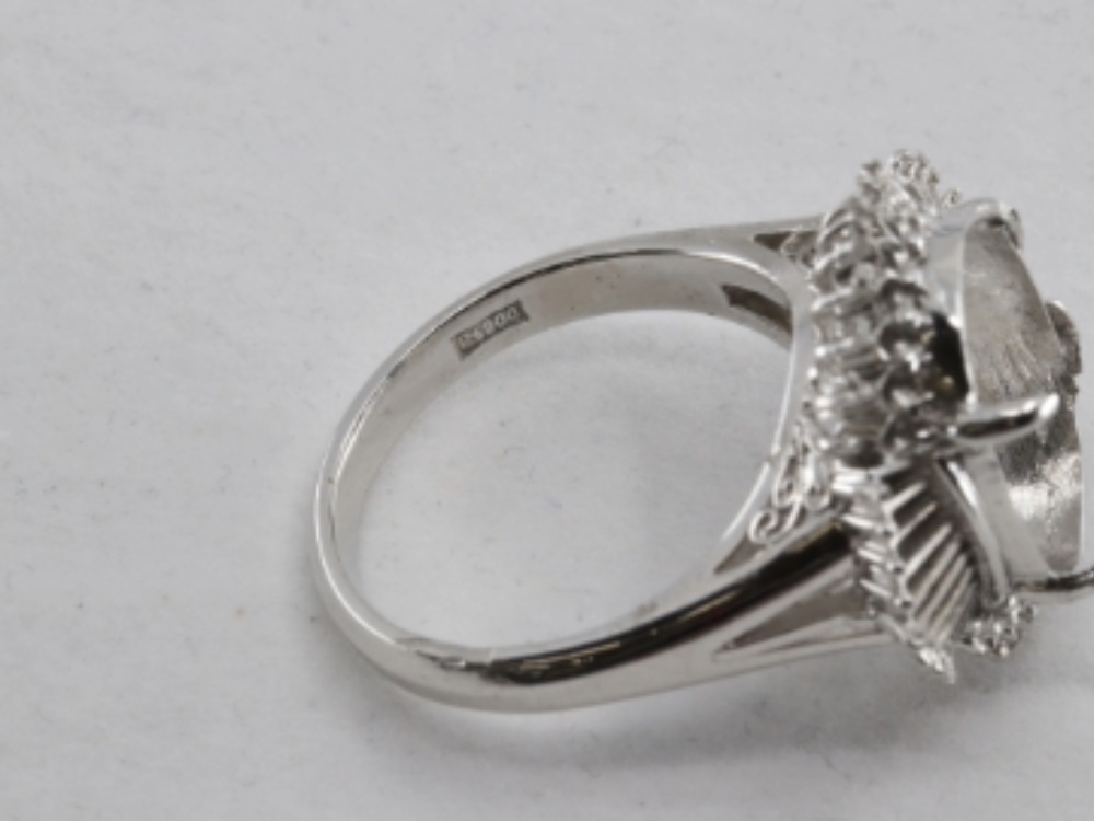 PT900石取れリング刻印2