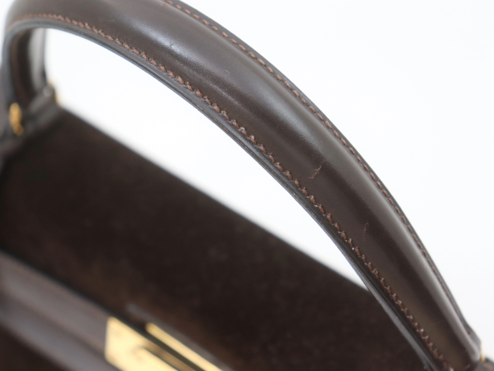 エルメスのケリー32ゴールド金具持ち手