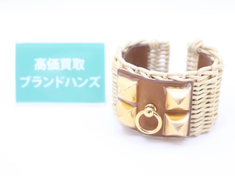 エルメスのコリエドシアンメドールピクニック