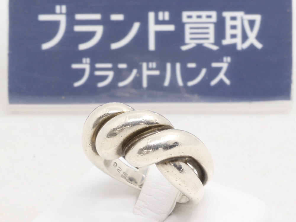 エルメスのトルサードリングシルバー正面