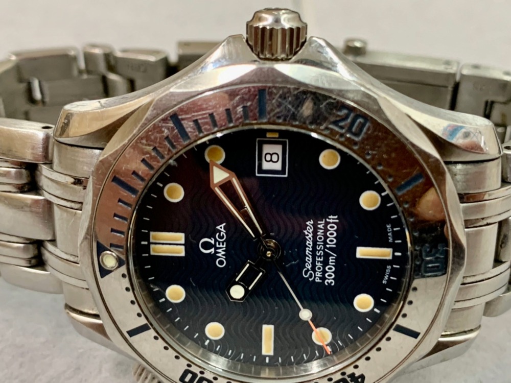 オメガ シーマスター傷
