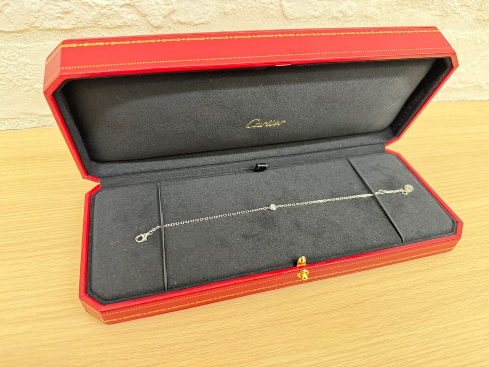 カルティエダムールブレスレット斜め