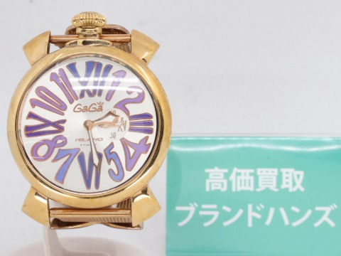 ガガミラノのマヌアーレ46時計