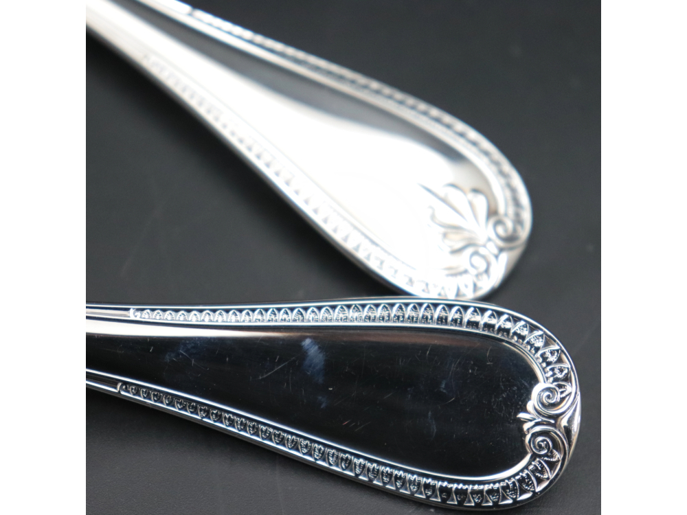 クリストフルマルメゾン2人用セット柄