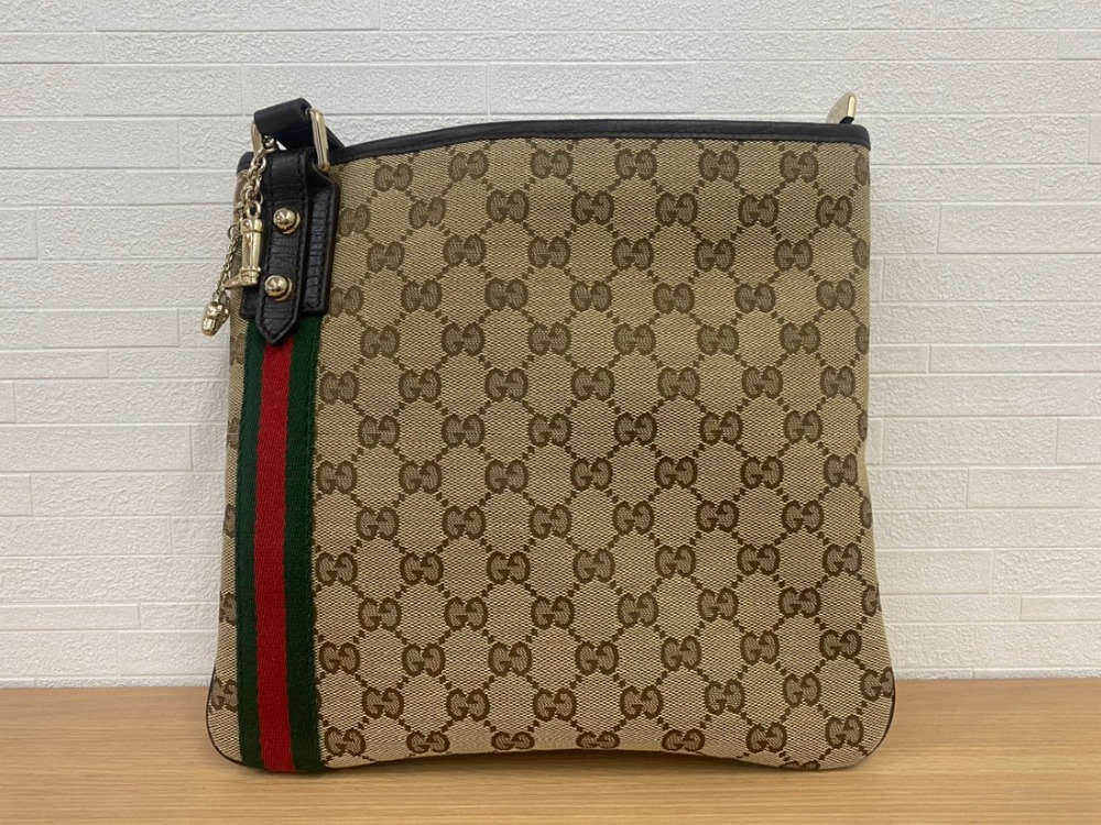 グッチシェリーラインショルダーバッグ正面