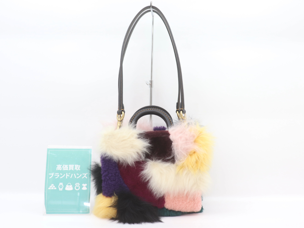 コーチの2WAYバッグ正面