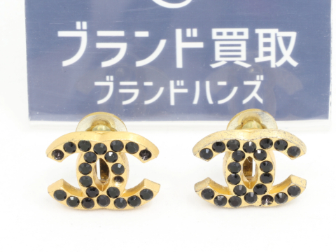 シャネルのココマークイヤリング