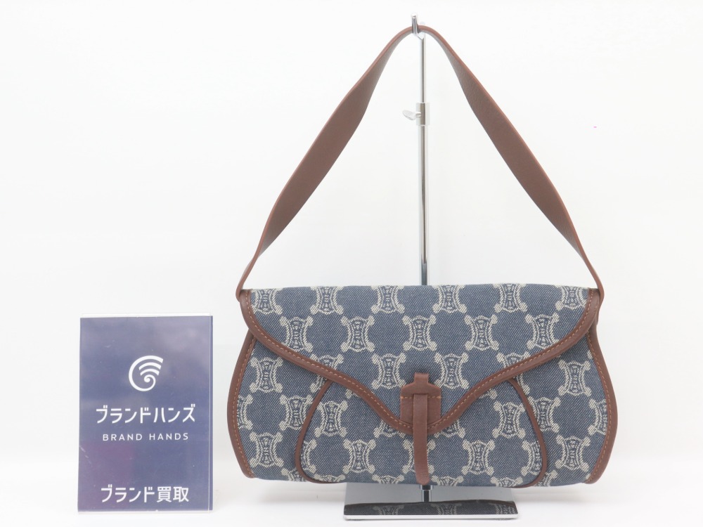 セリーヌパリマカダムショルダー正面