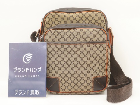 セリーヌマカダムショルダーバッグ