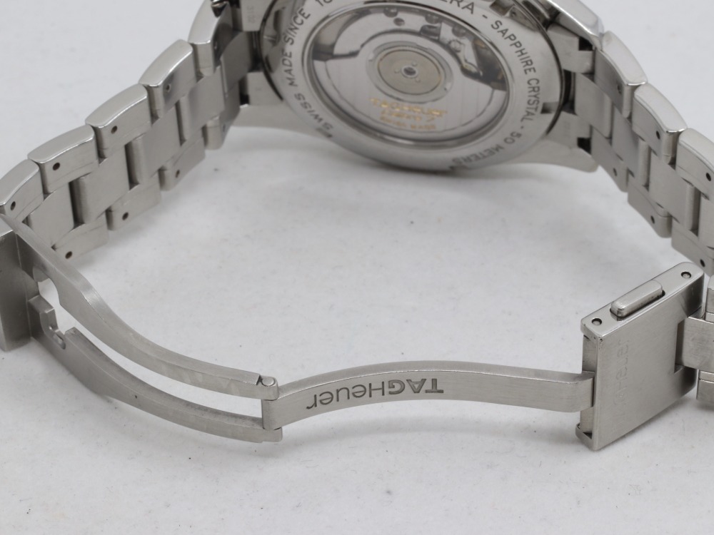 タグホイヤーカレラツインタイムバックル