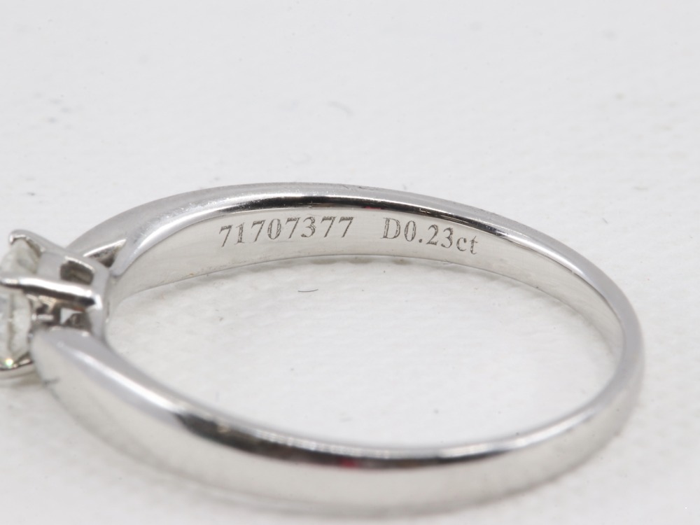 ティファニーPT950ダイヤリング刻印2