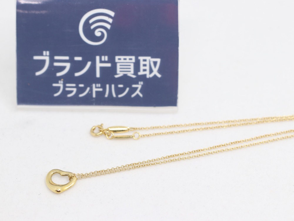 ティファニーオープンハートネックレス全体