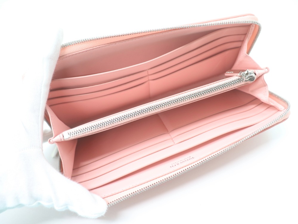 ティファニーリターントゥティファニー財布内