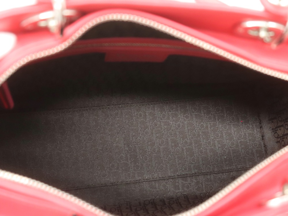 ディオールの2WAYバック内