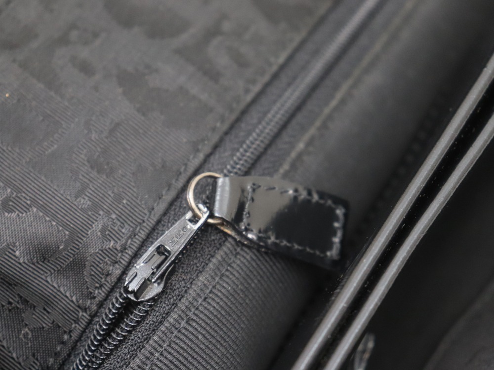 ディオールナイロントートバッグチャック