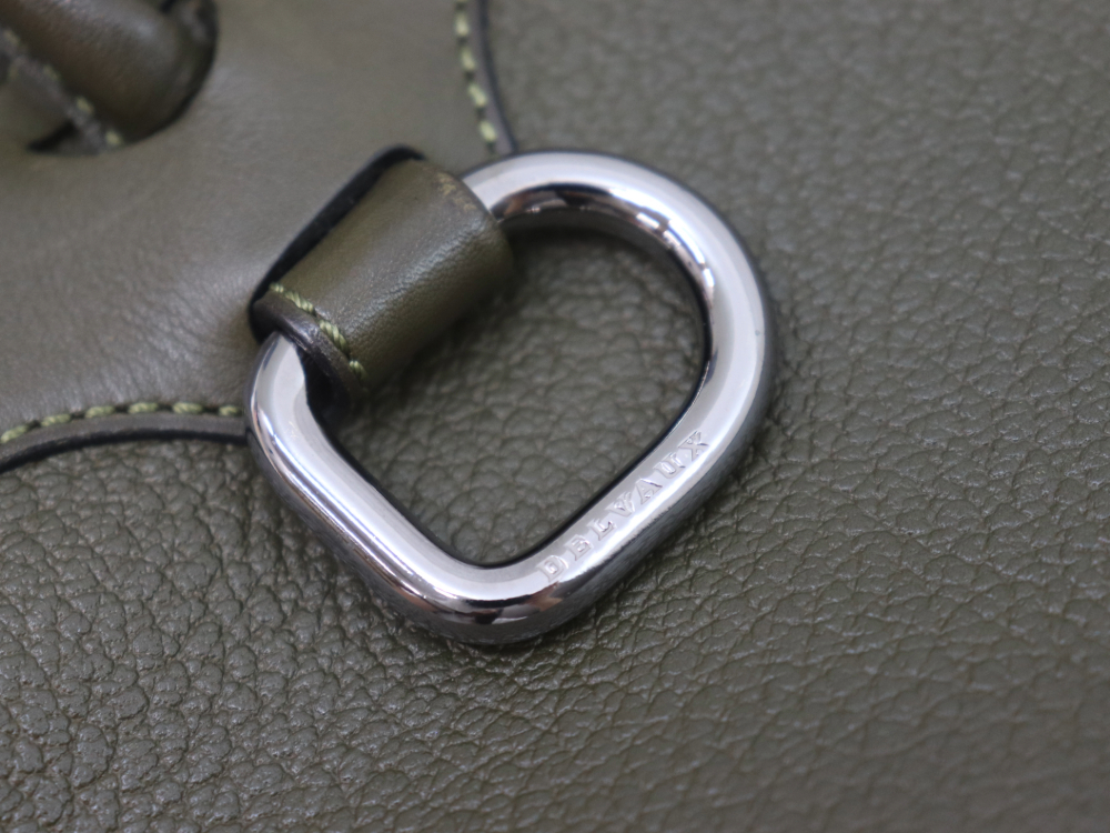 デルボーレザーヴィンテージハンドバッグ刻印