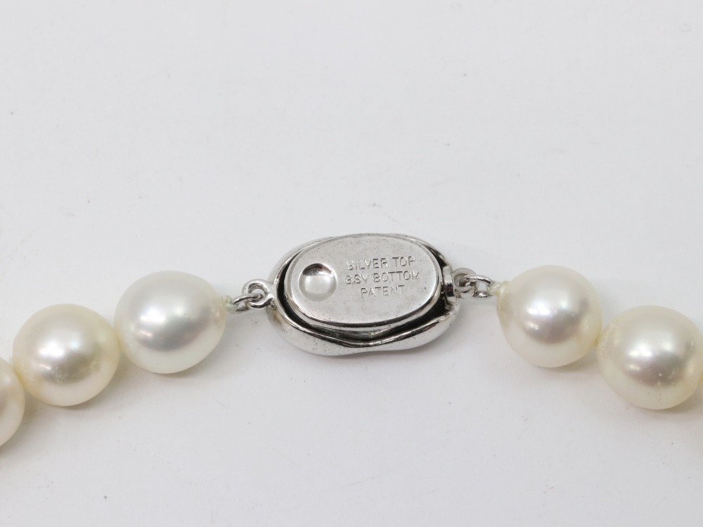 ノーブランドパールネックレス刻印