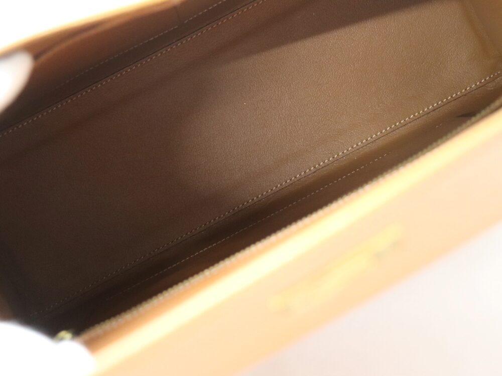 ハイクラスケリー型2WAYバッグ内側