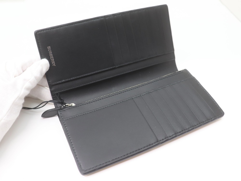 バーバリーヴィンテージチェック長財布内