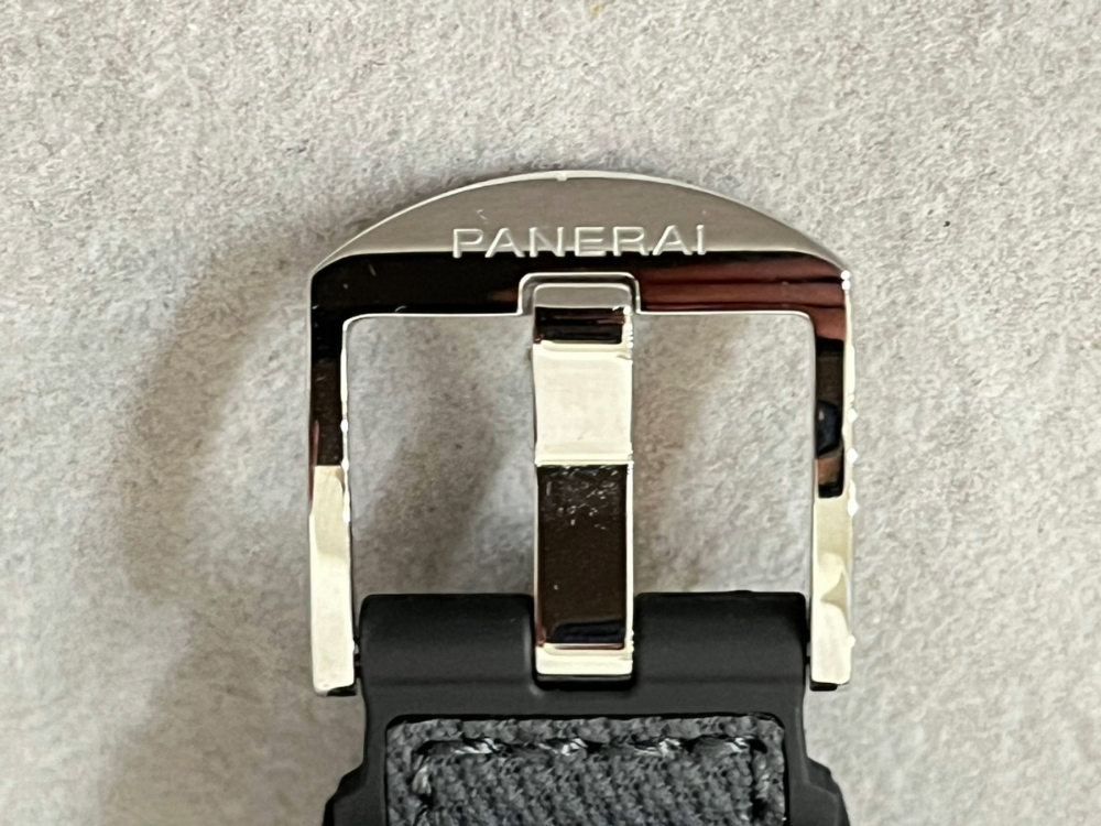 パネライルミノール・ドゥエルナロッサ金具
