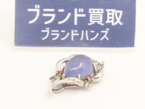 ブルーカルセドニーのプラチナネックレス