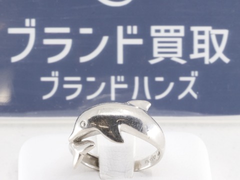 プラチナPT900のイルカモチーフリング