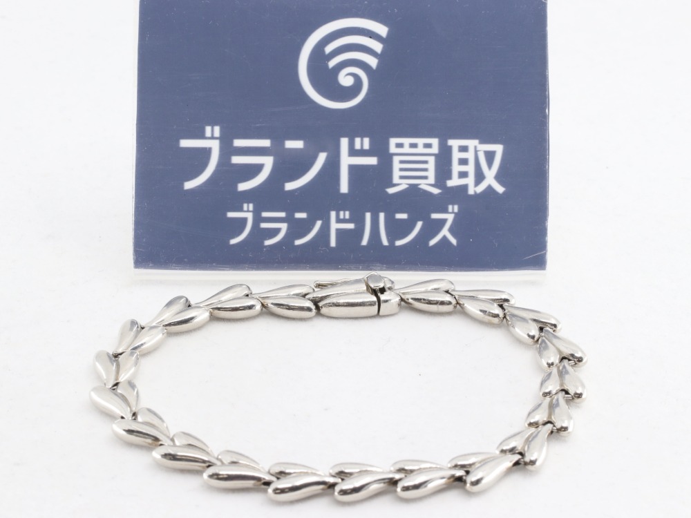 プラチナPT900のブレスレット全体