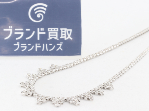 プラチナのダイヤモンドネックレス
