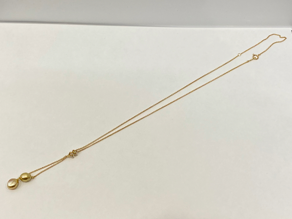 ミキモトのパールネックレス全体