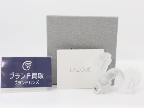 ラリックのドラゴンのガラス置物