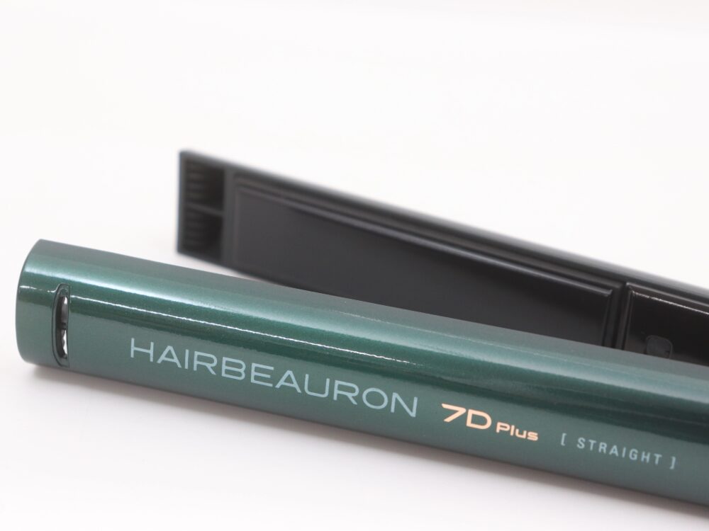 リュミエリーナのヘアビューロン7Dストレートアイロンロゴ