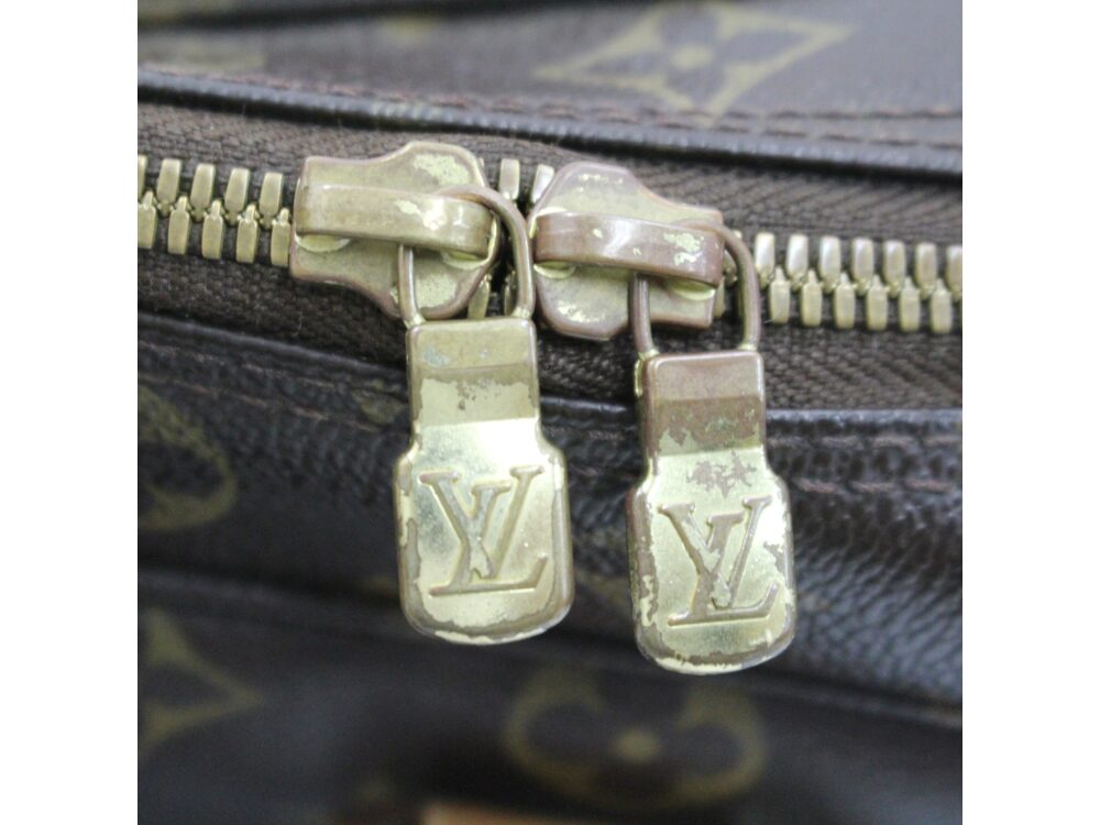 ルイヴィトンのサック・ボスフォール金具
