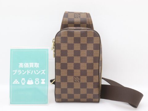 ルイヴィトンのダミエジェロニモスボディバッグ