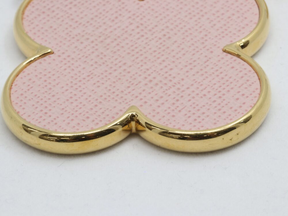 ルイヴィトンポルトクレイントゥーザフラワーM67356キーホルダー背面