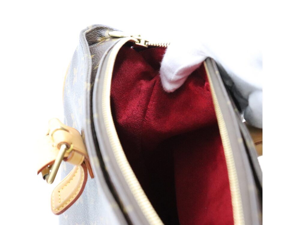 ルイヴィトンミュルティプリシテ内側