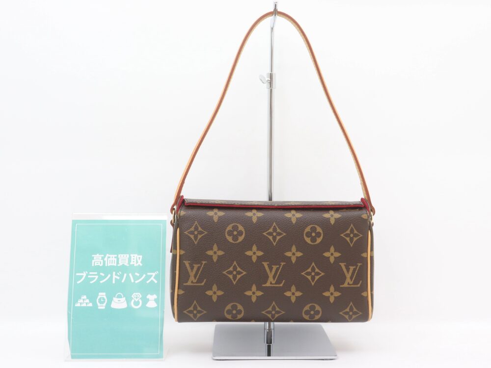 ルイヴィトンモノグラムレシタル正面