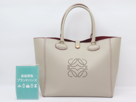 ロエベのバッグ