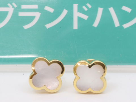ヴァンクリーフ＆アーペルのピアス