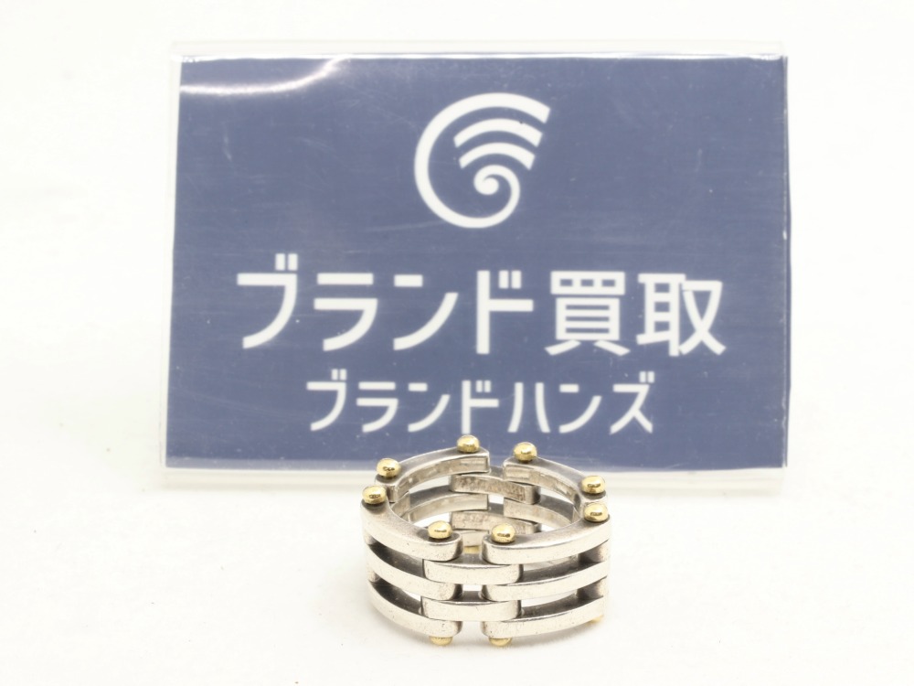 傷のあるティファニーのゲートリンク正面