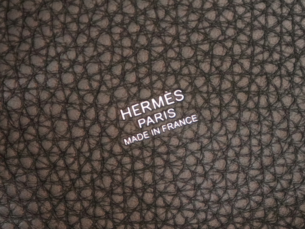 未使用のエルメスのピコタンロックMM刻印