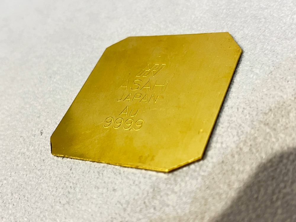 純金製歯科用板金斜め