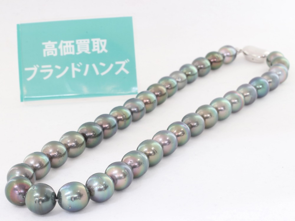 黒蝶パールのネックレス全体