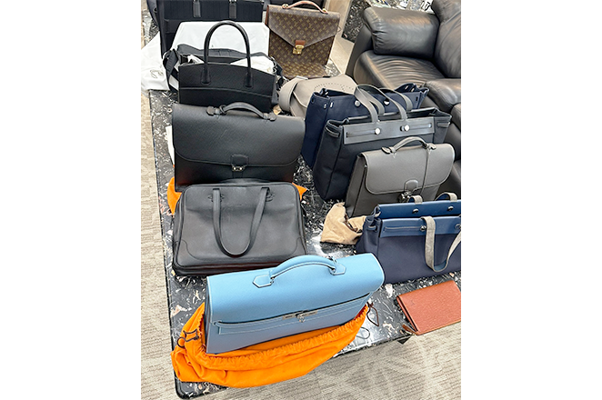 お客様宅で商品を並べた様子