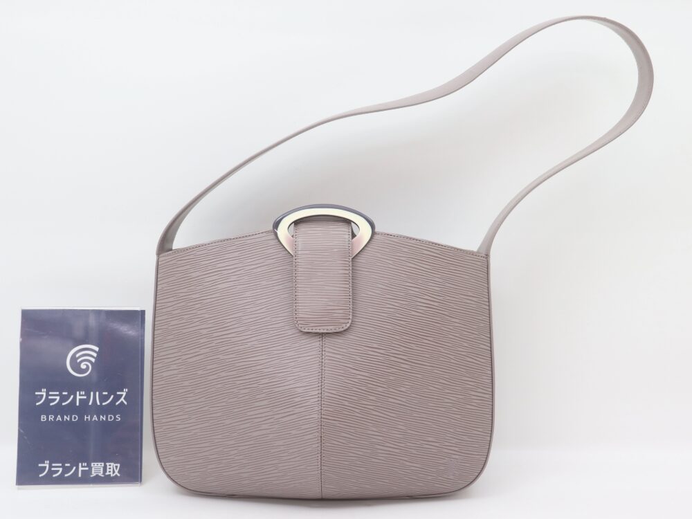 変色したルイヴィトンエピレヴリM5216Bをお買取しました！
