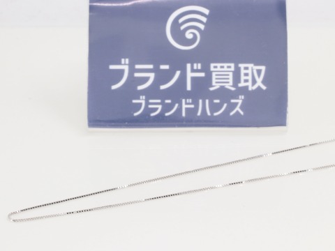 K18WGのネックレス