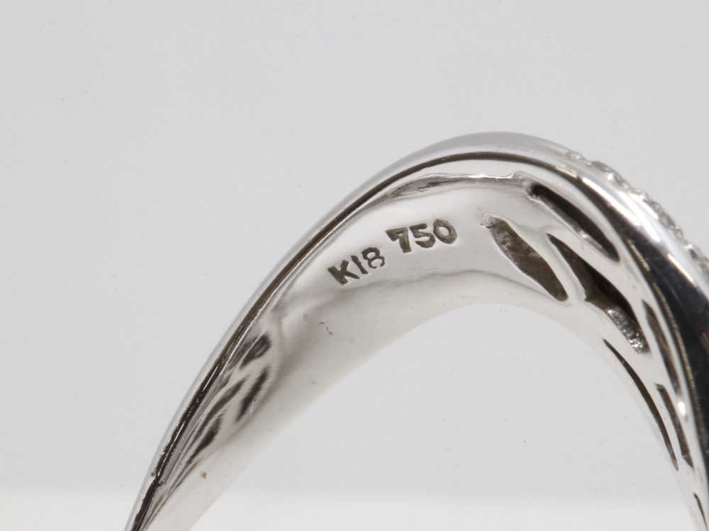K18のダイヤリング刻印